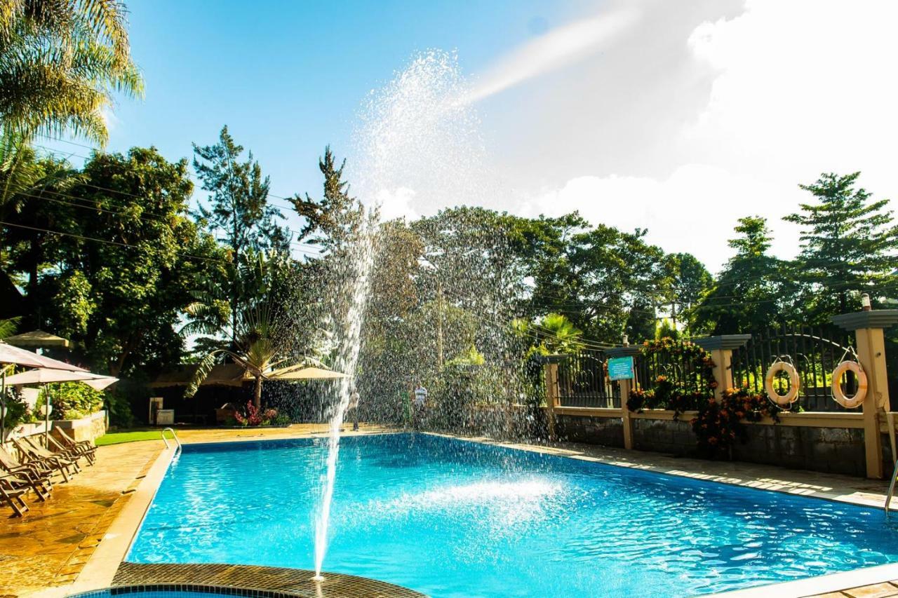 Nejobugg Palace Hotel Nkoanrua Exterior photo